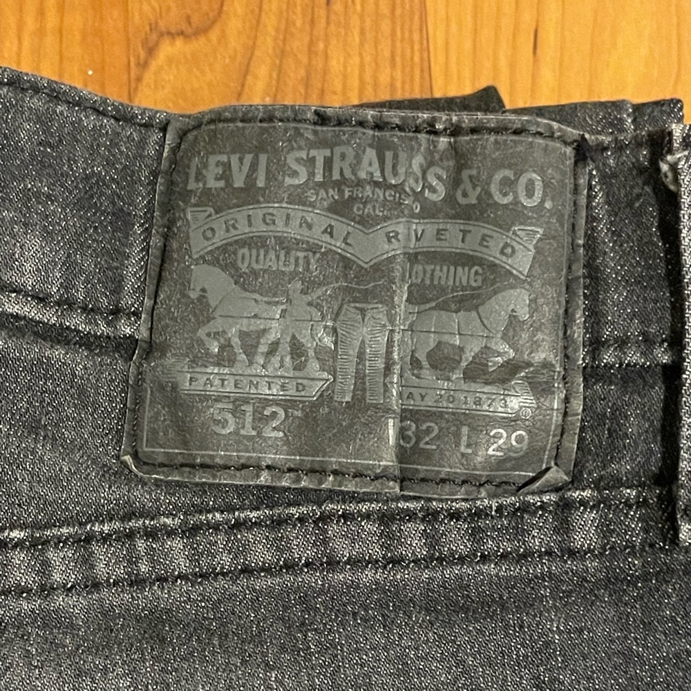 Levi’s 512 Slim Taper Jeans